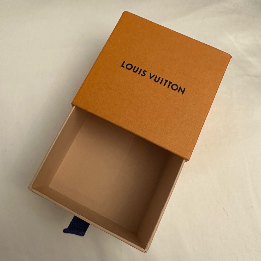 LOUIS VUITTON BOX